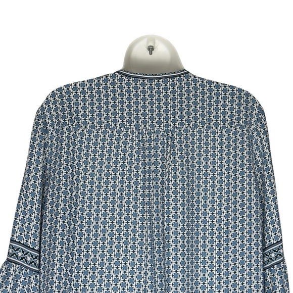 Max Studio Boho Blue and White Long Bell Sleeve Tunic Peasant Top Medium - Picture 4 of 11